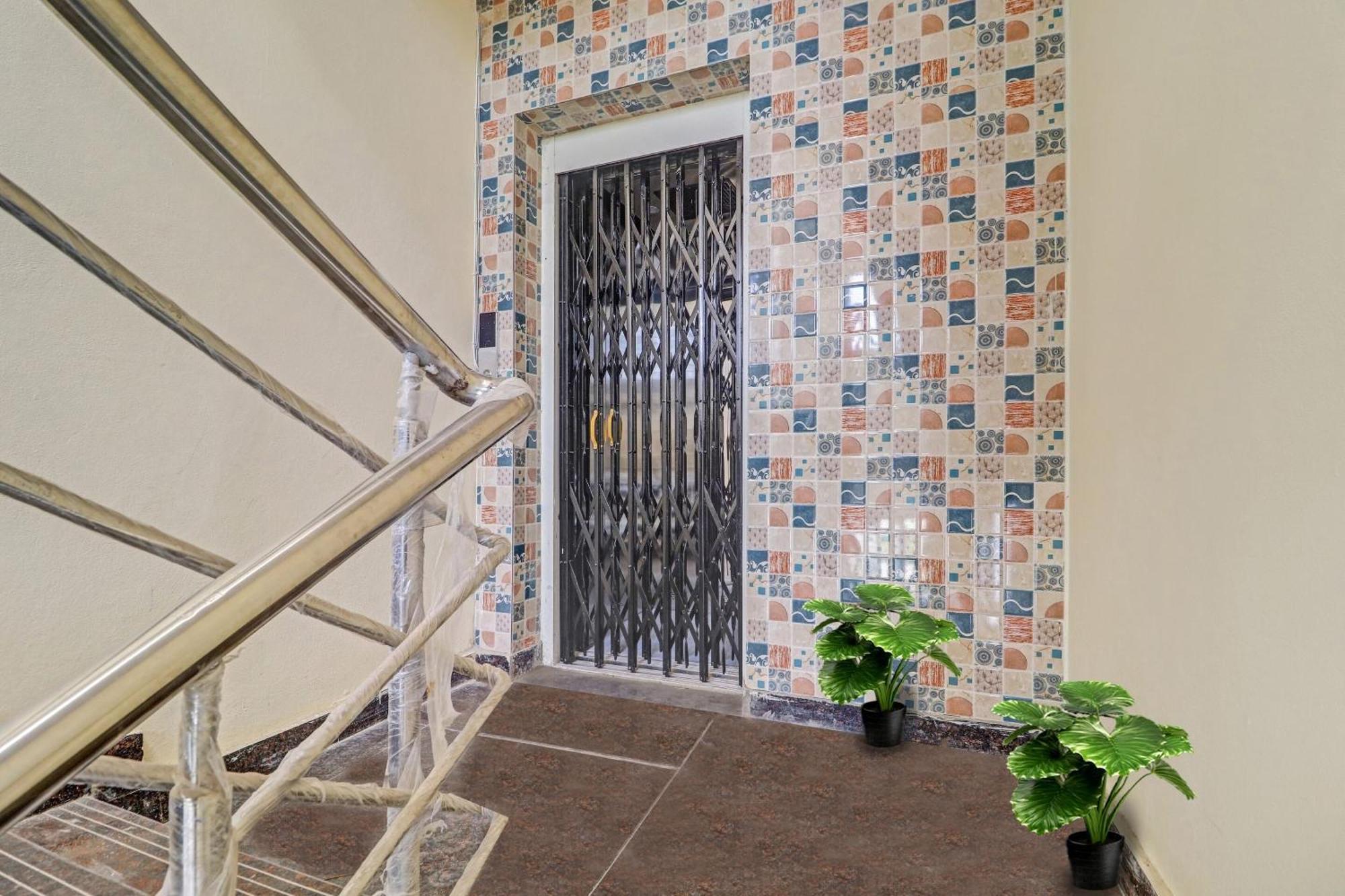 Super Collection O Elite Stay Near Habsiguda Metro Station Hyderabad Exterior foto